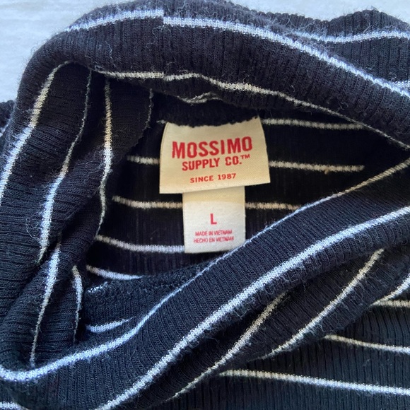 Striped turtle neck - Picture 3 of 3